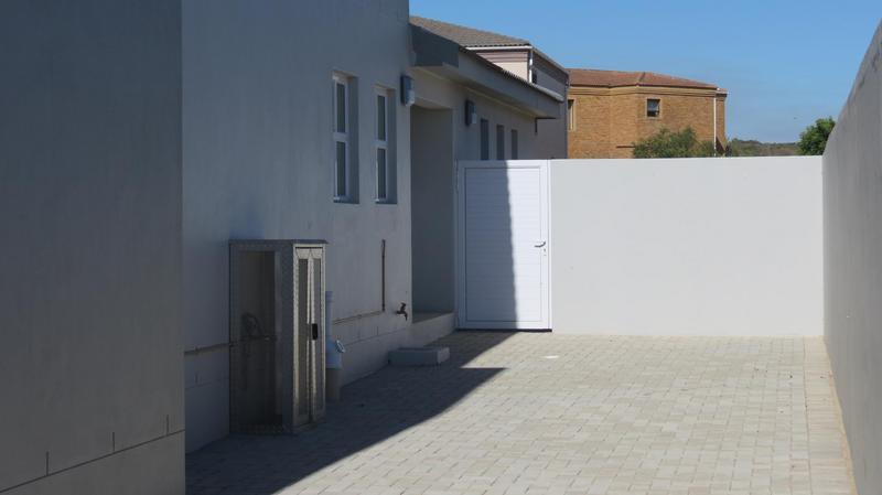 4 Bedroom Property for Sale in Myburgh Park Western Cape